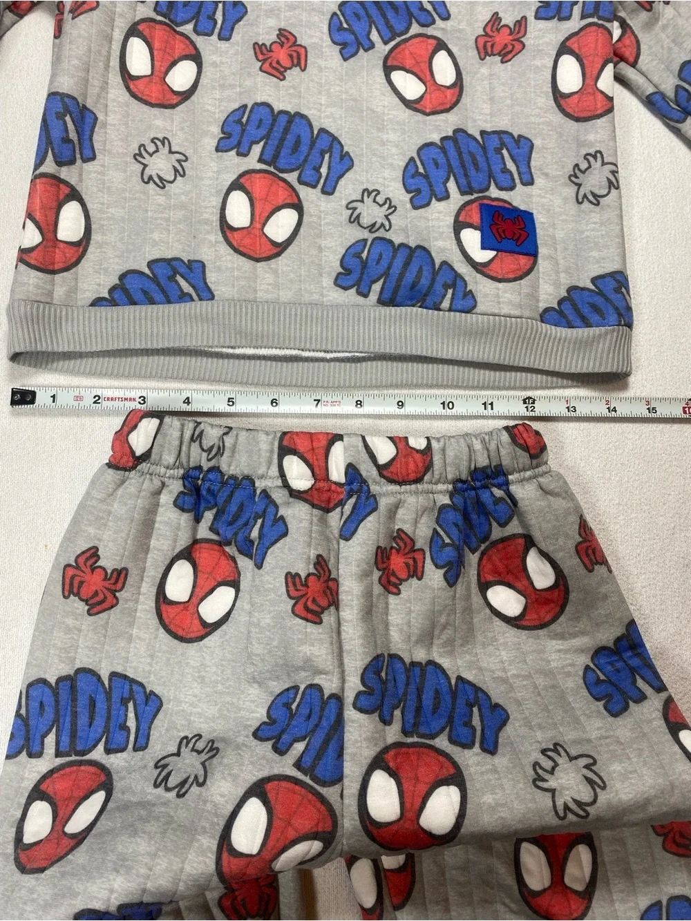 Spider-Man Kids Grey Spidey Pajama Set size 7